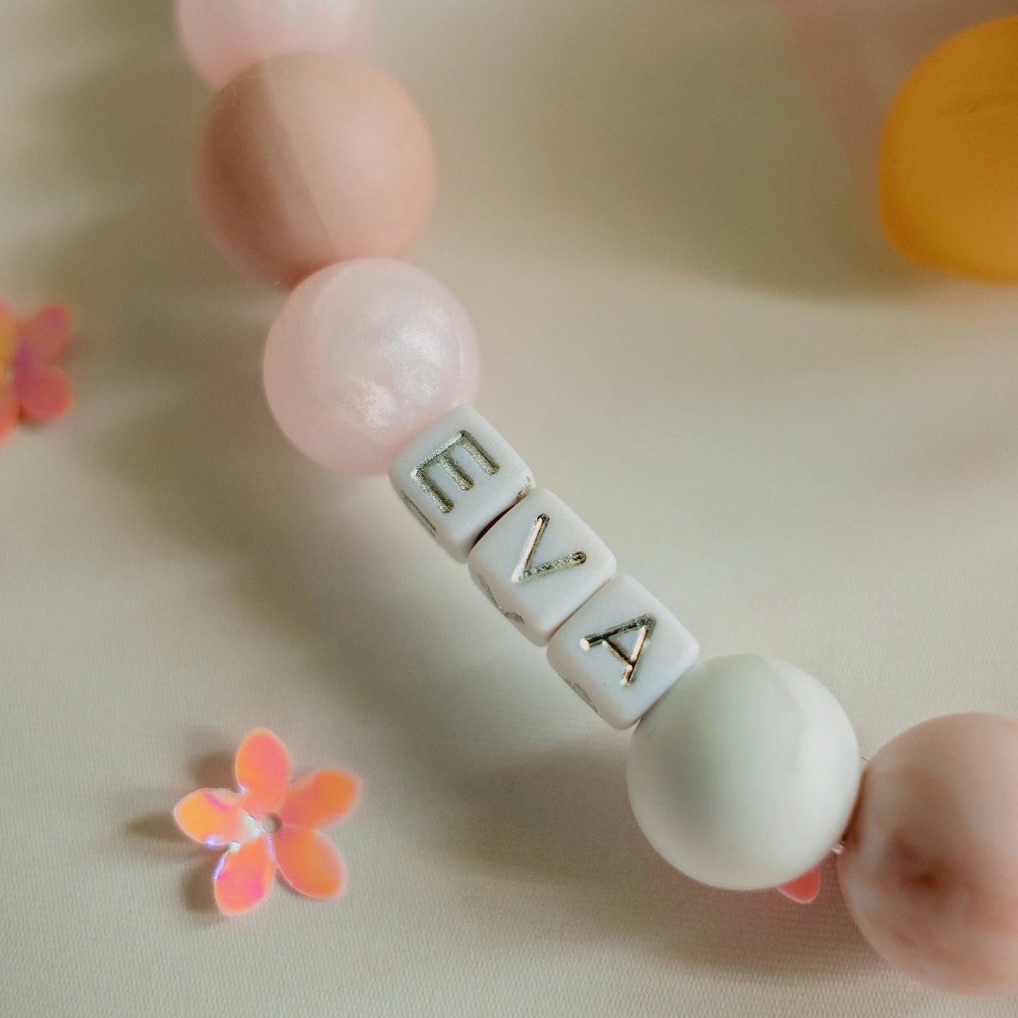 Lănțișorul Lilac & Lace